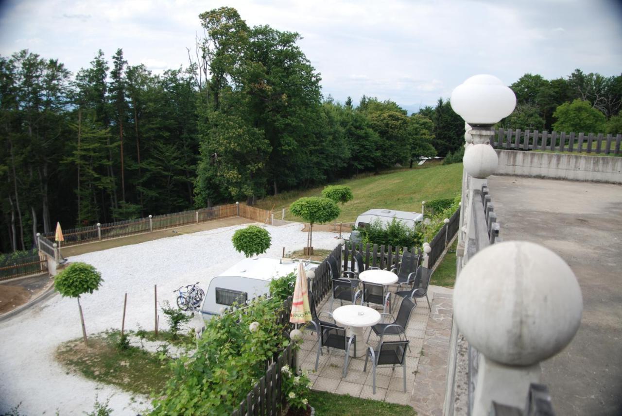 Naturpark-.Weinbergferienhaus Kitzeck im Sausal Exterior foto